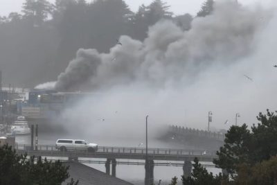 Possible ammonia contamination prompts evacuations after Oregon seafood plant fire, officials say