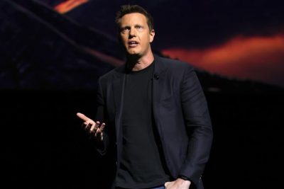 Democrats intensify scrutiny of David Ellison amid Paramount–WBD legal battle