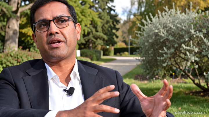 The CEO who fired 900 people on Zoom just before Christmas wants his job back