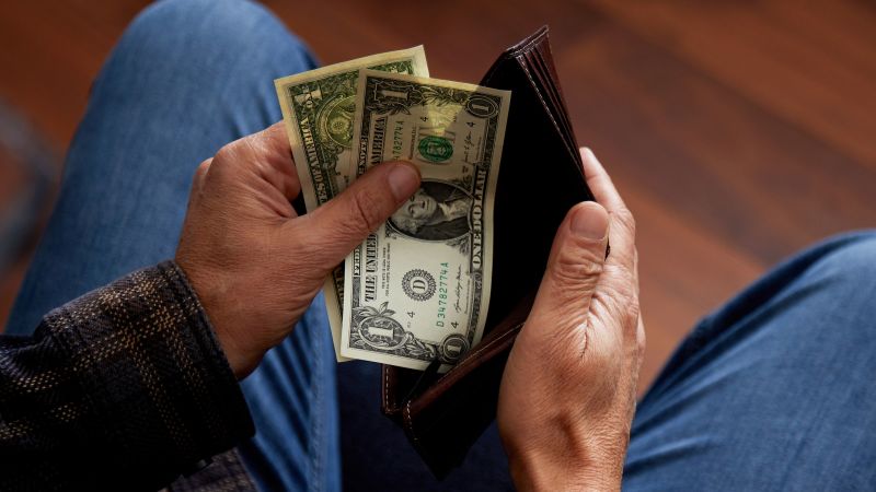 Median US income rises to highest on record even as Americans feel affordability pinch