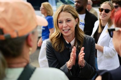 Armed man arrested after pushing through crowd toward Ohio Democratic gubernatorial nominee