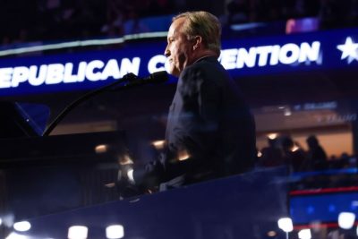 It’s official: Trump’s midterm convention was a bust