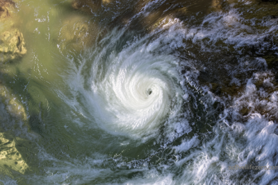 Hurricane Lowell strengthens to Category 5 as Hawaii braces for possible impacts